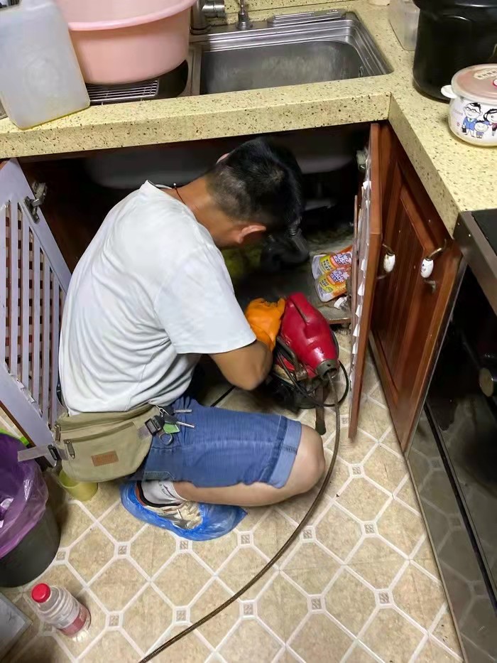 新乐通下水道
